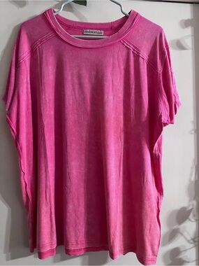 Zenana Outfitters Hot Pink Short Sleeve Tee